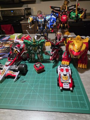 Super Sentai robot figures and toys from Majin Planet collection.